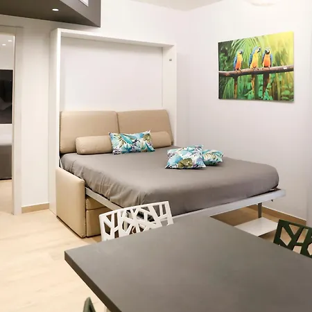 Pensión Serenithouse Monforte San Giorgio Marina