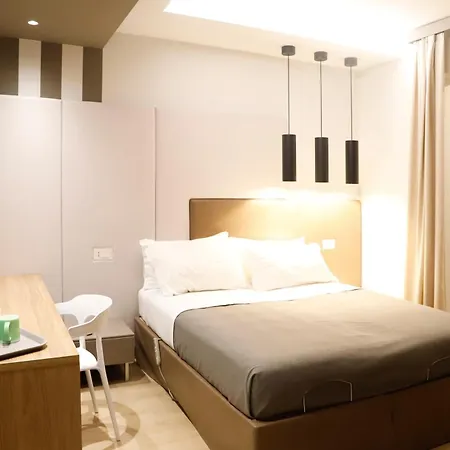 Serenithouse Pensión Monforte San Giorgio Marina