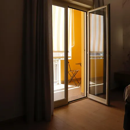 Serenithouse 3* Monforte San Giorgio Marina