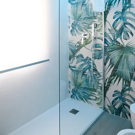 Pensión Serenithouse 3*